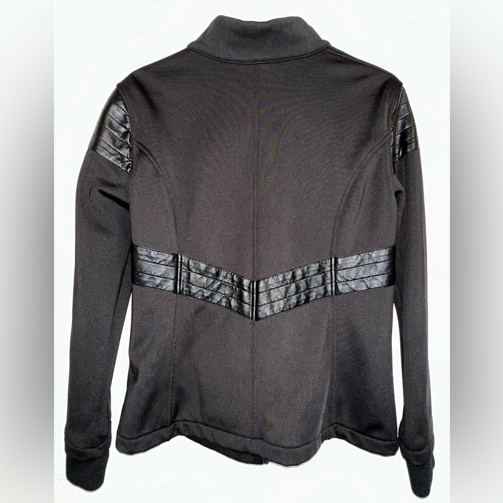 Fabletics Black Jacket Size Medium - image 3